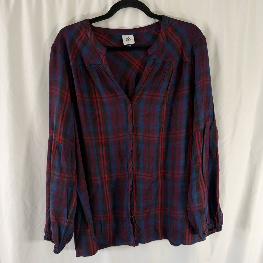 Cabi Blouse Women's XL Red Blue Plaid Button Up Long Sleeve Vneck Rayon